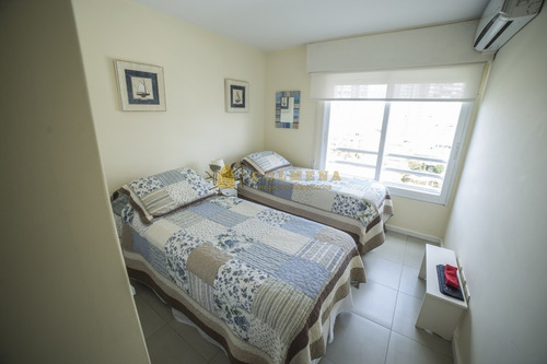 Torre Manhattan Punta Del Este Apartamento En Venta-ref:2719
