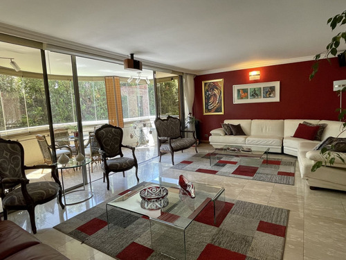 Depto De 5 Dorm, 4 Baños, Amplios Espacios En 220 Mt2 Utiles