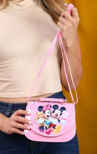 Imagen 2 de 6 de Carterita Y Bandolera Para Niña De Charol Muy Linda Y Delica
