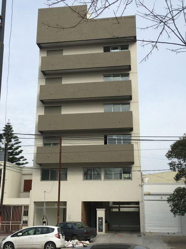 Departamento Venta 1 Dormitorio  1 Baño 50 Mts 2- La Plata