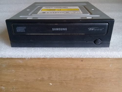Imagem 1 de 6 de Gravador De Cd Ide Samsung Sh-r522 52x32x52 Preto