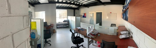 Bodega Con Oficinas 