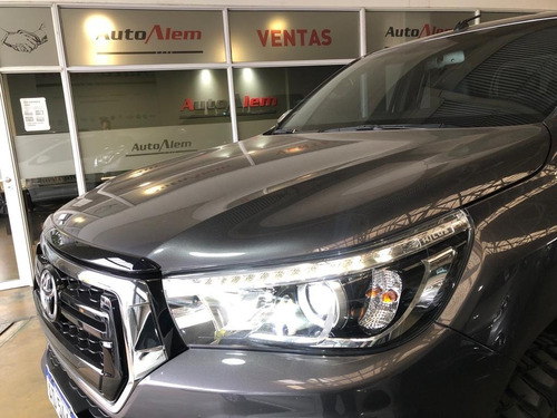 Toyota Hilux 2.8 Cd Srx 177cv 4x2