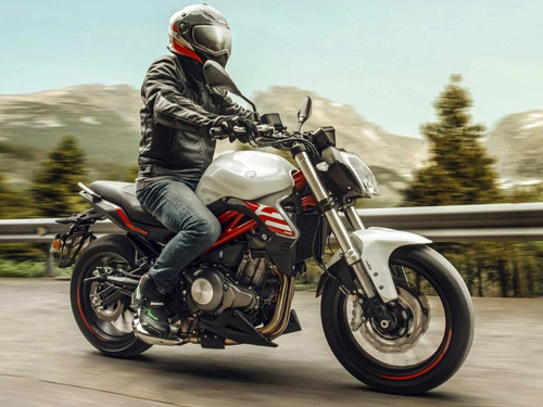 Imagen 7 de 8 de Benelli Tnt 302 S