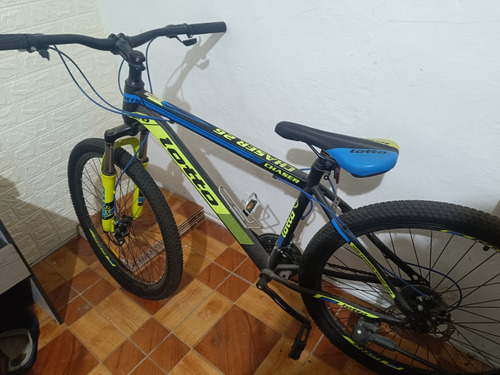 Vendo Bicicleta Rodado 26, Con 21 Cambios, Freno De Discos.