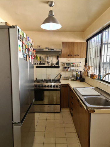 Encantadora Casa En La Reina A Pasos Metro Principe De Gales