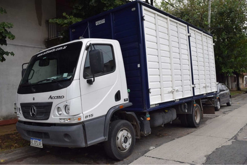 Mercedes Benz Accelo 815