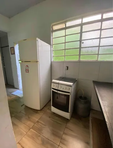 Pensão/ República/ Quartos Para Alugar/casa/kitinet