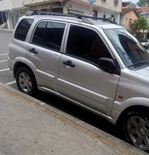 Chevrolet Grand Vitara 2.5 V6 Dohc