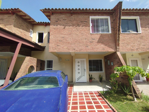 Se Vende Townhouse Villa Jardin San Diego Atth-278