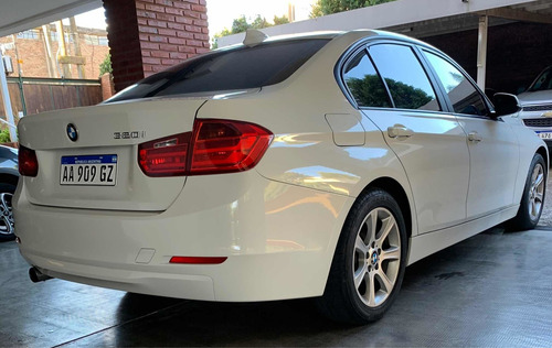 Bmw Serie 3 2.0 320i Sedan Executive 2017