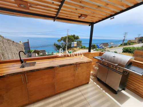 Casa Rentando 10% Anual. 6 Dorm, Vista Al Mar . Reñaca