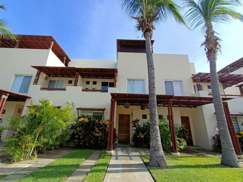 Hermosa Villa En Renta Con Roof Garden Albercas Y Jacuzzi En Playa Diamante