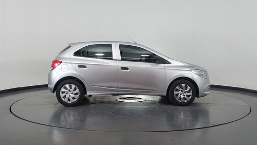 Chevrolet Onix 1.4 Lt Mt