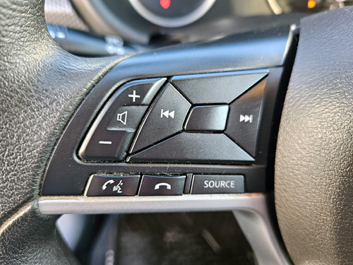 Nissan Kicks 1.6 SENSE 4X2 MT 5P