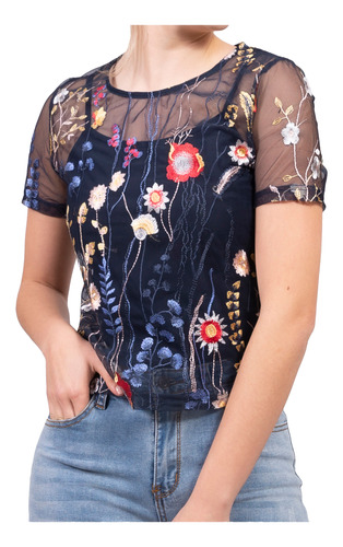 Remera En Tul Bordado Con Flores Y Forro En Modal