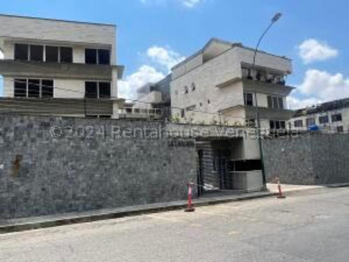 #24-27077 Espectacular Duplex En Los Palos Grandes