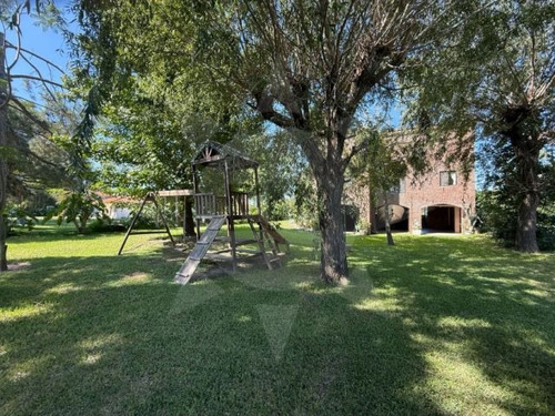 Propiedad En Venta, 3 Dormitorios, Country Ubajay