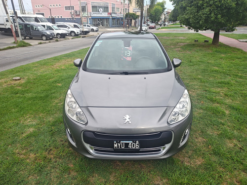 Peugeot 308 2.0 Feline 143cv