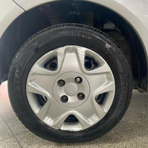 Ford Fiesta Sedan 1.6 16v Se Flex 4p