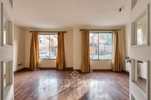 Oportunidad !! Venta De Casa En Condominio. Secto...