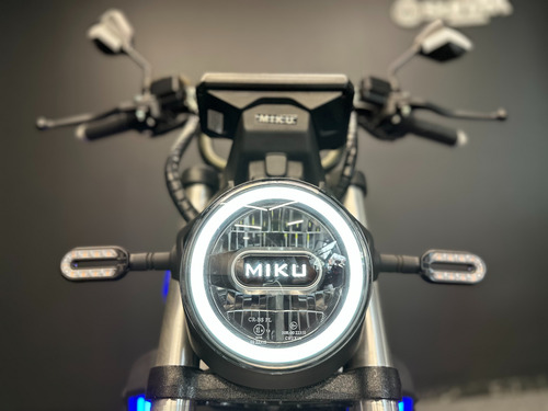 Moto Eléctrica Sunra Miku Super 2025