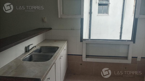 Apartamento - Palermo 2do Por Escalera, Baño Reciclado, Luminoso