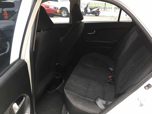 Kia Picanto Summa Mecánico 2017 1.25 (único Precio)