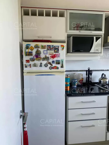 Apartamento De Un Dormitorio Con Vista Al Mar, Playa Mansa, Punta Del Este