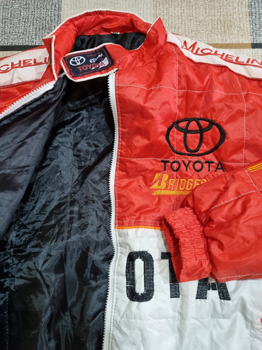Campera Toyota Jacket Racing Abrigada Rojo Y Blanco Geométrico Xl (Usado)