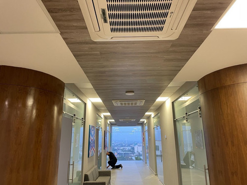 Imagen 9 de 27 de Oficinas Corporativas Nuevas Y Modernas