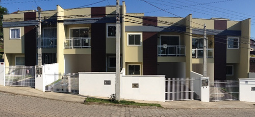 Imagem 1 de 15 de Sobrado Geminado - Iririu - Ref: 492 - V-492