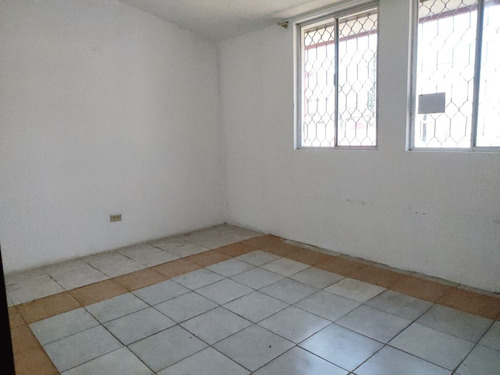 Imagen 10 de 14 de Renta Casa Ideal Para Oficinas, Muy Bien Ubicada Cerca De Angelopoliz Y Av. Principales, San Jose Vista Hermosa, Puebla