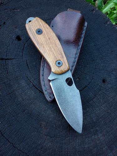 Cuchillo Artesanal Táctico Edc Acero 1070 Funda Cuero Gris