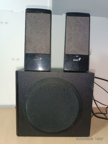 Multimedia Speaker Systems Marca Genius Modelo Sw.j2.1 500