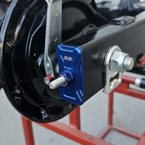 Combo Estira Cadena + Tuercas M8 Honda Tornado Twister 250 Azul