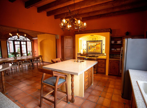 Casa En Renta Con Alberca Calefactada, 5 Recámaras En Los Frailes San Miguel De Allende