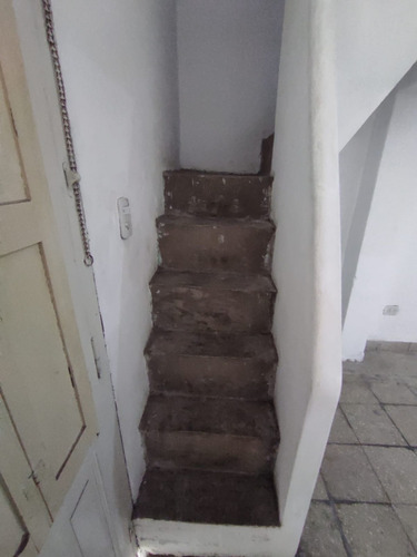 Imagen 12 de 13 de Casa Interna De Pasillo Dos Dormitorios
