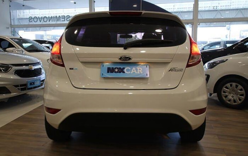 Imagem 5 de 12 de Ford Fiesta S 1.5