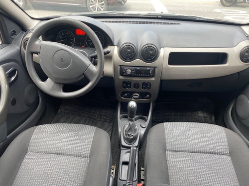 Imagem 6 de 7 de Renault Sandero 1.0 Expression 16v 2009