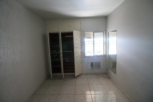 Apartamentos - Ref: L8287