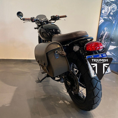 Triumph Bonneville T120 Black