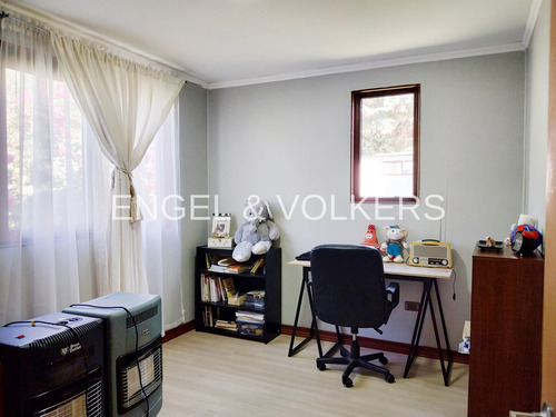 Casa En Venta Condominio Santa Sarita Machali