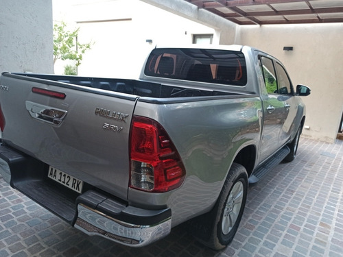 Toyota Hilux 2.8 Cd Srv 177cv 4x2 2016