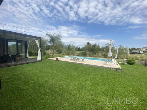Imagen 11 de 30 de Venta - Casa - Estancias Del Pilar - Lambo Propiedades