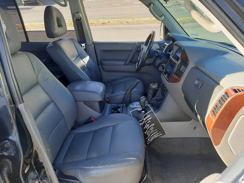 Imagem 13 de 25 de Mitsubischi Pajero Full 3.8 Automático 7 Lugares