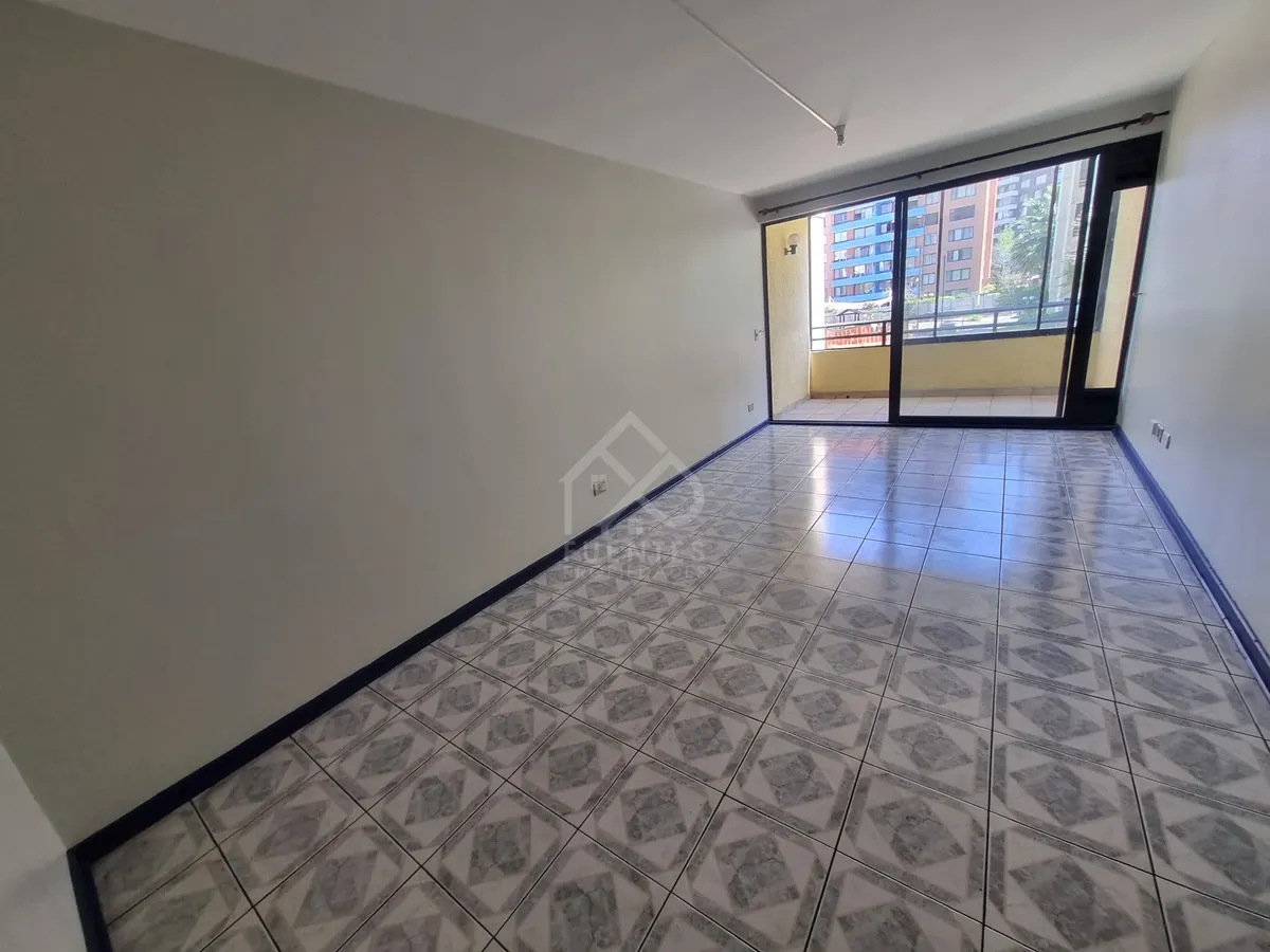 Imagen 1 de 25 de Amplio Departamento En Arriendo 2 Dormitorios- La Florida
