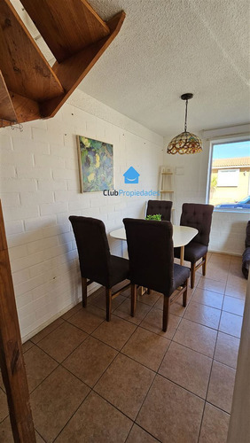 Se Vende Casa En Comuna De Algarrobo