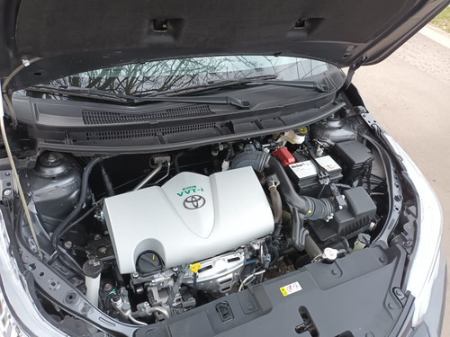Toyota Yaris 1.5 107cv Xls Cvt
