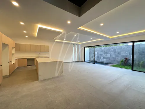 Casa En Venta En Cancun, Via Cumbres Residencial